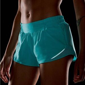 Lululemon Size 4 Hotty Hot Low-Rise Lined Short 2.5"
Electric Turquoise Blue